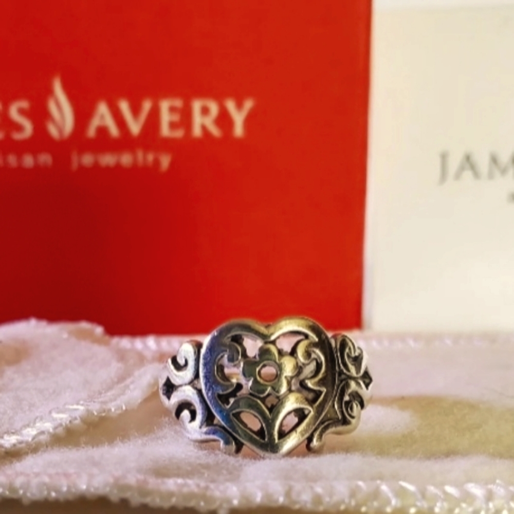 James Avery Heart Flower Ring size 6-6.25
